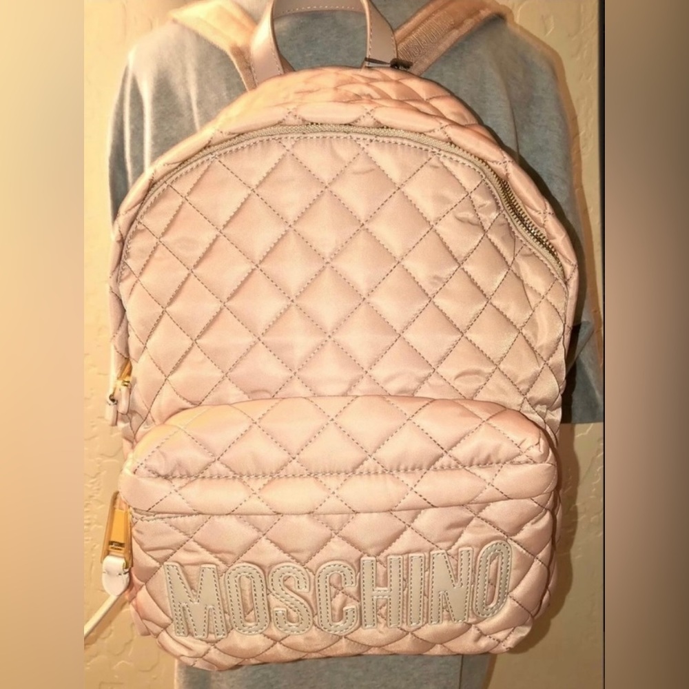 🎉HP🎉New Moschino Large Nylon Quilted Logo Light Blush Pink Backpack✨LimitedEd - Picture 2 of 15